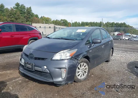 2012 Toyota Prius Plug-In из США, поврежденный, VIN JTDKN3DPXC3015367